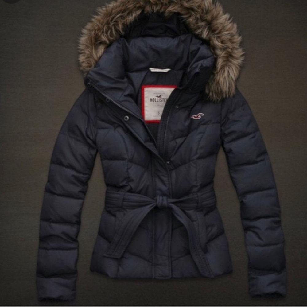 Hollister Puffer Jacket